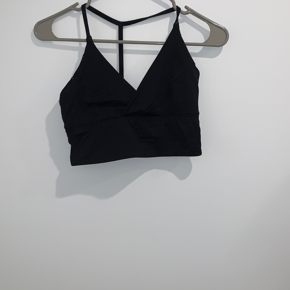 LuluLemon Cross Sports Bra